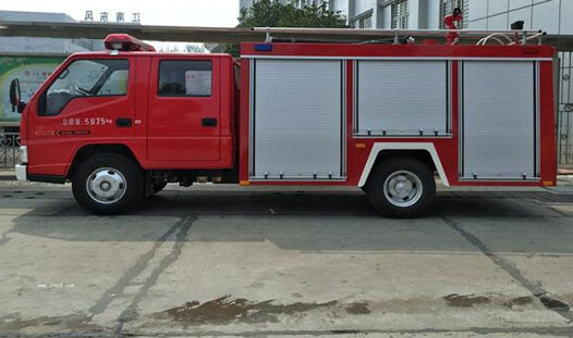 2.5噸水罐消防車(chē)